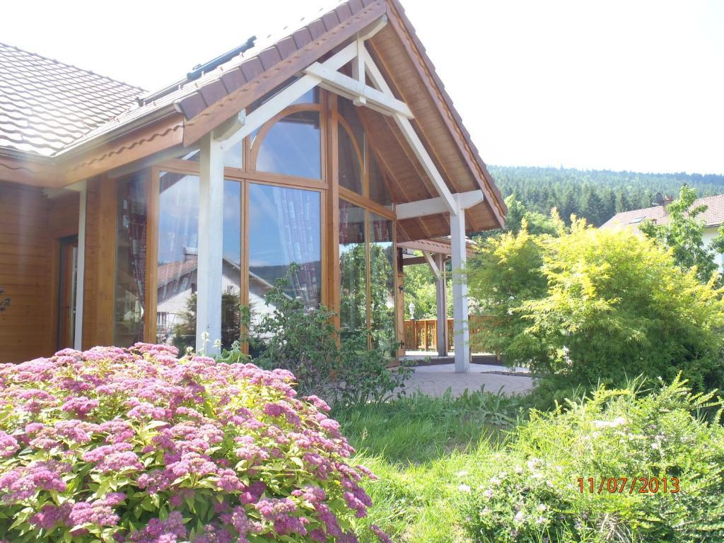 Le Du Pont Des Fees - Sauna & Chalet *